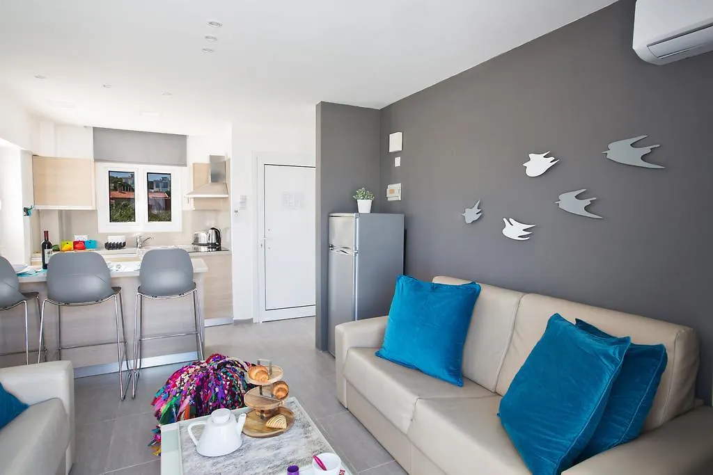 Evelina Apartment プロタラス