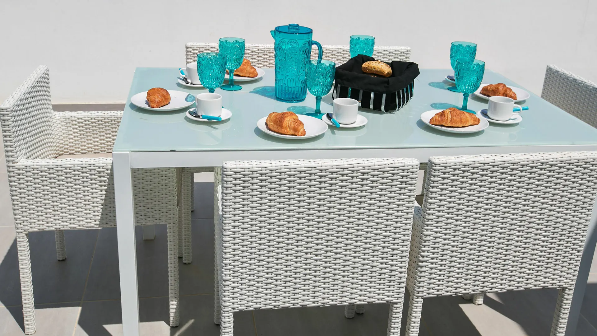 Evelina Apartment プロタラス